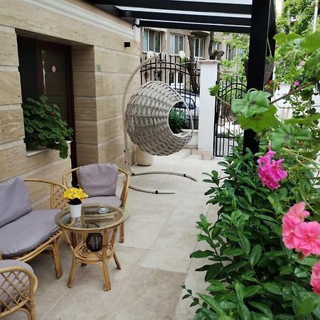 Family Boutique Residence-Free Parking เวลีคอเทอร์โนโว ภายนอก รูปภาพ