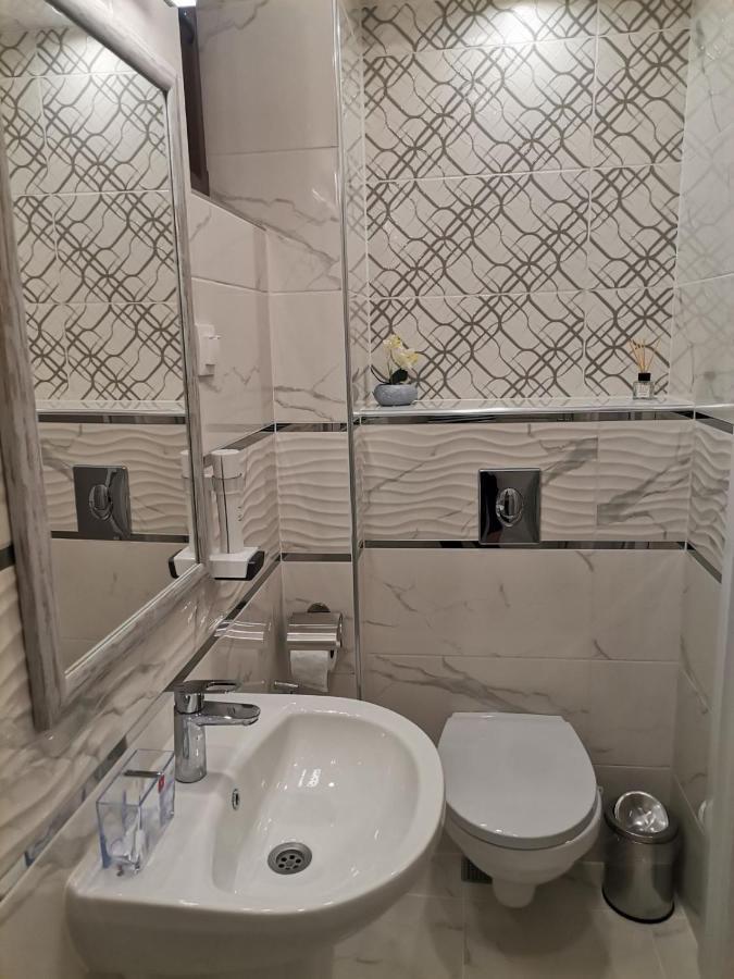 Family Boutique Residence-Free Parking เวลีคอเทอร์โนโว ภายนอก รูปภาพ
