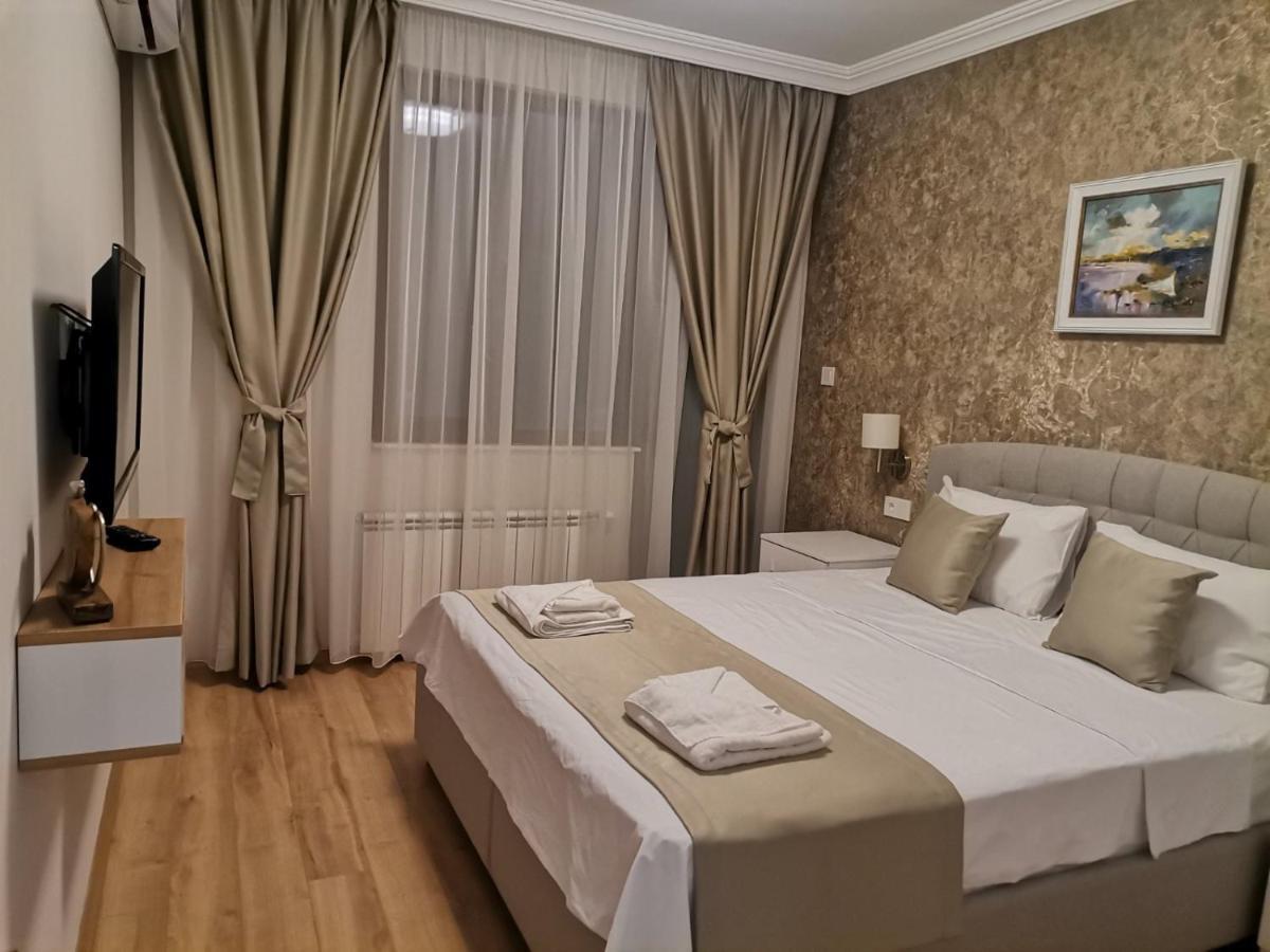 Family Boutique Residence-Free Parking เวลีคอเทอร์โนโว ภายนอก รูปภาพ