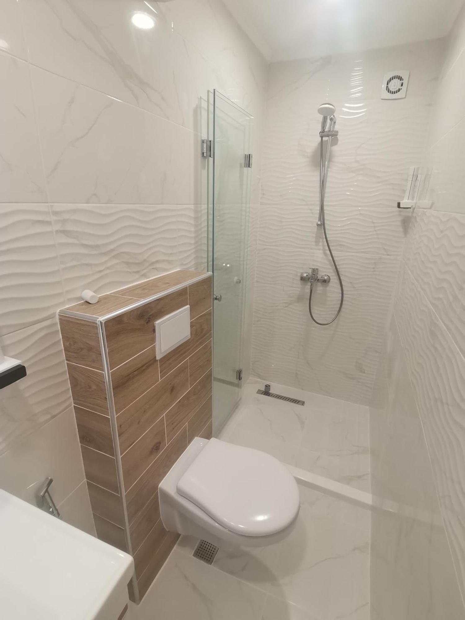 Family Boutique Residence-Free Parking เวลีคอเทอร์โนโว ภายนอก รูปภาพ