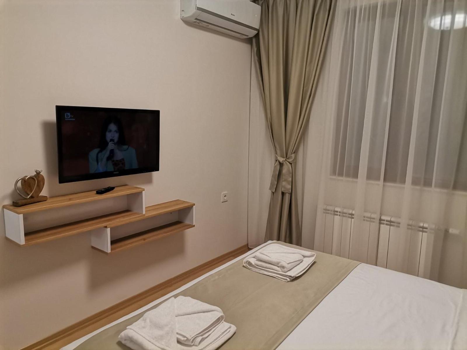 Family Boutique Residence-Free Parking เวลีคอเทอร์โนโว ภายนอก รูปภาพ